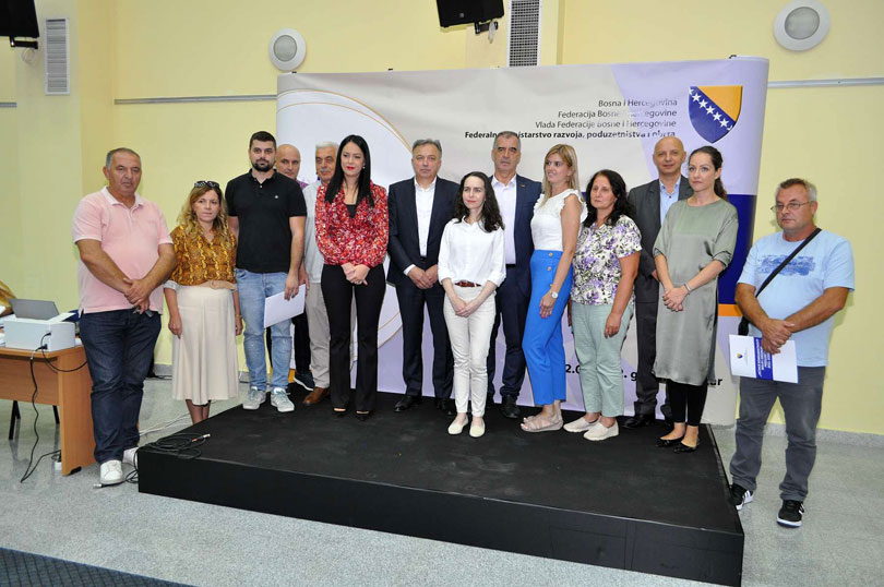 Dva miliona i 700 hiljada za pomoć malim i srednjim preduzećima u Federaciji BiH